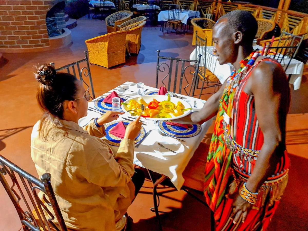 Africa Safari Maasai Boma Camping Serengeti Exterior photo